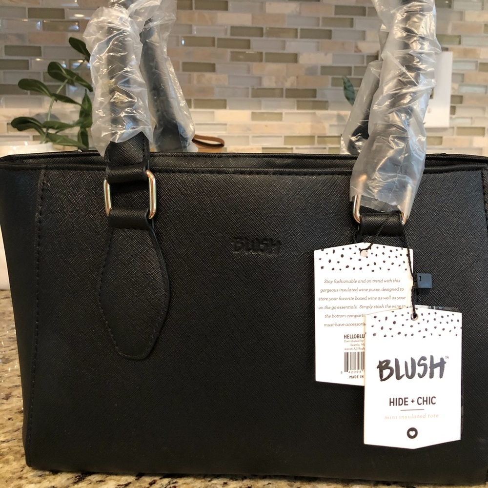 Insulated Wine Purse!